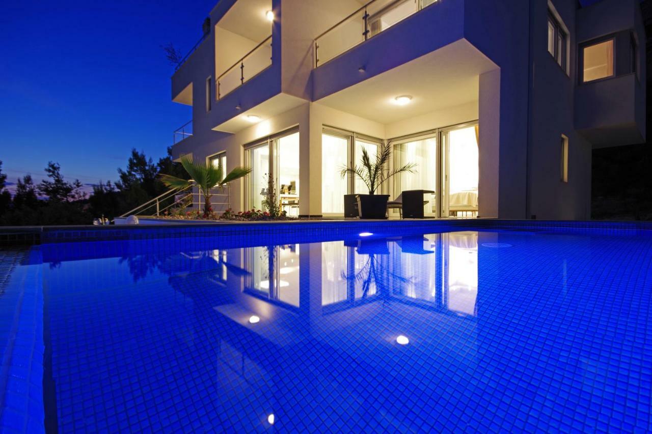 Villa Inis Makarska Exterior foto